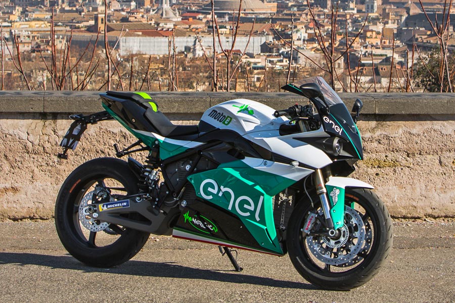 Foto 01 Energica Ego Corsa