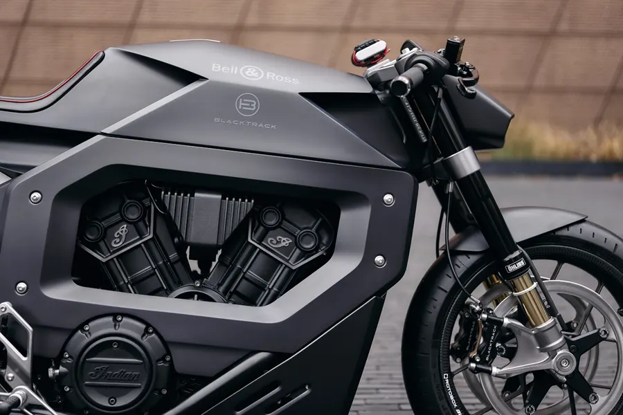 Foto 02 Blacktrack BT-06