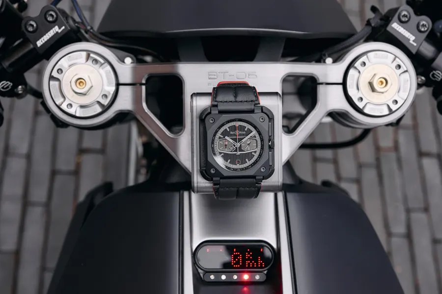 Foto 07 Blacktrack BT-06