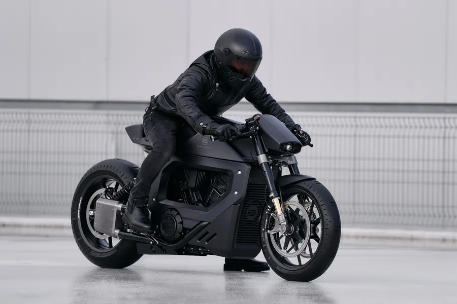Foto 08 Blacktrack BT-06