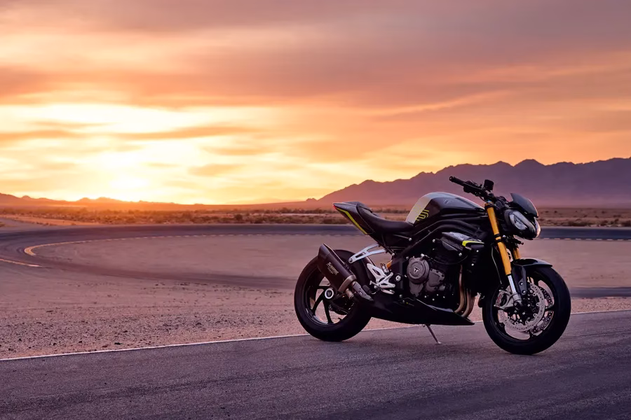 Foto 010 Triumph Speed Triple 1200RS 2025