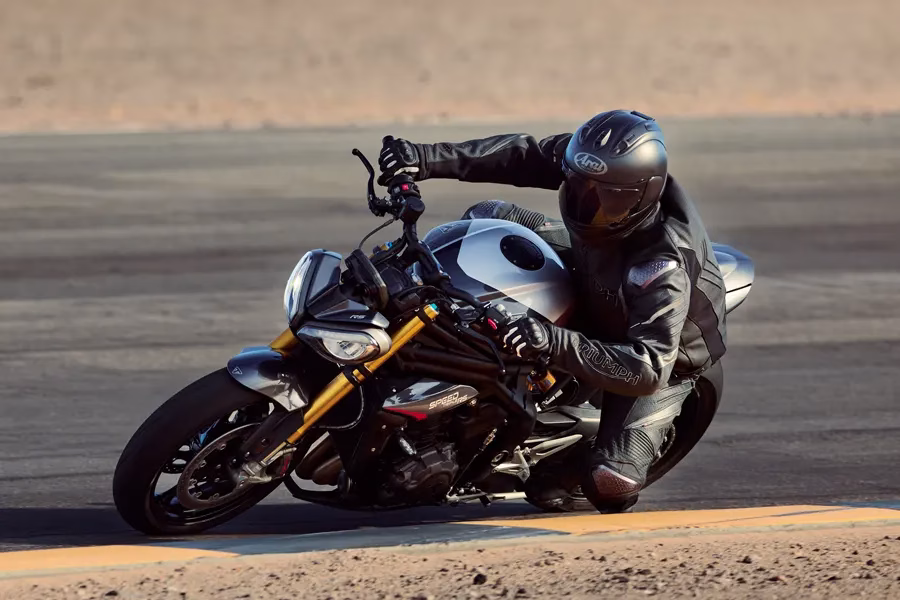 Foto 011 Triumph Speed Triple 1200RS 2025