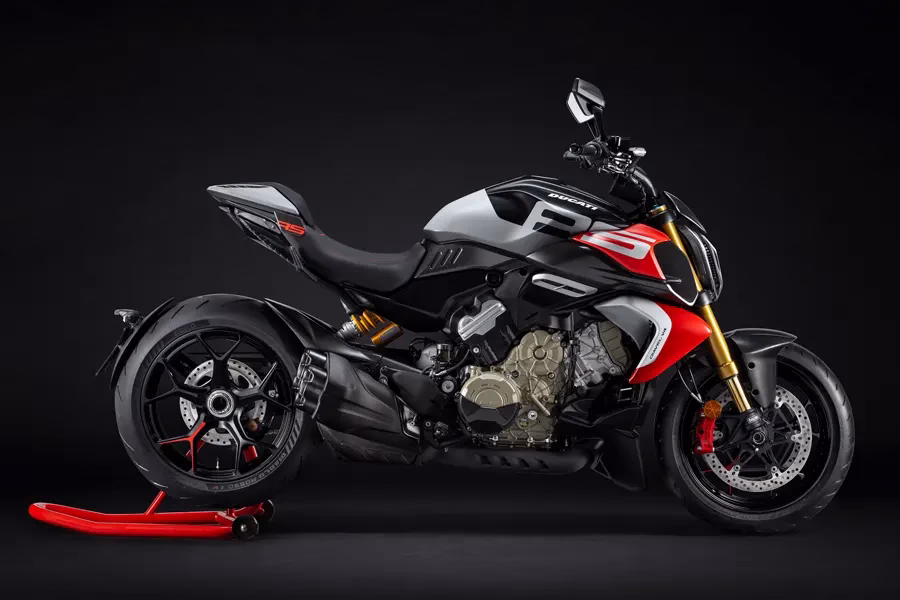 Foto 009 Ducati Diavel V4 RS