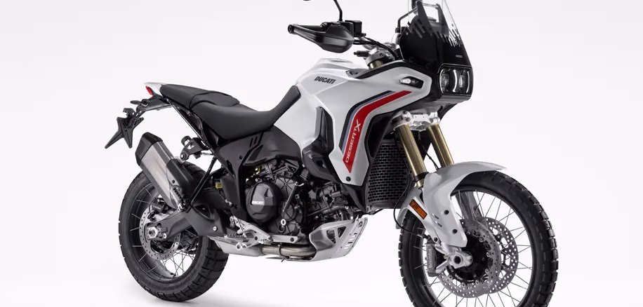Foto 001 Ducati DesertX 2026
