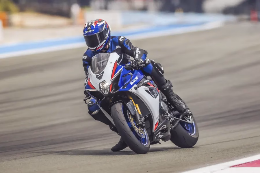 Foto 002 Suzuki GSX-R1000R 40º Anniversary