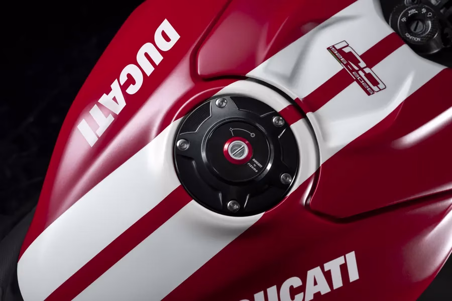 Foto 004 Ducati Superleggera V4 Centenario