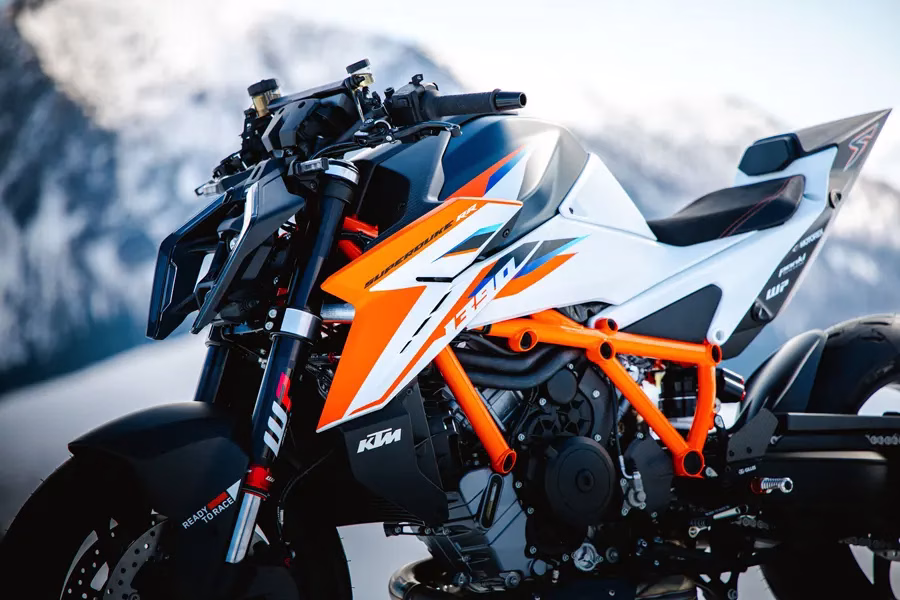 Foto 009 KTM 1390 SUPER DUKE RR