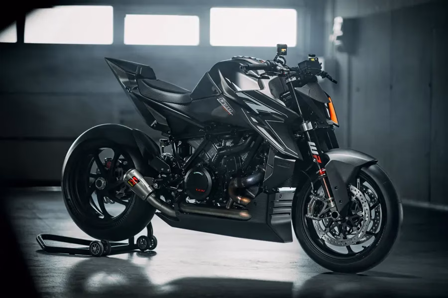 Foto 011 KTM 1390 SUPER DUKE RR TRACK