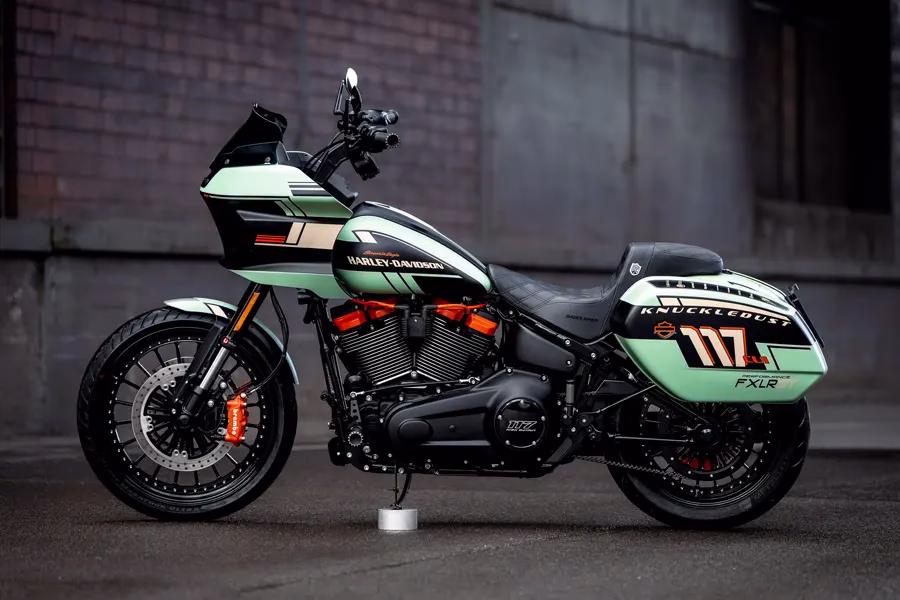 Foto 002 Thunderbike Knuckledust FXLRST