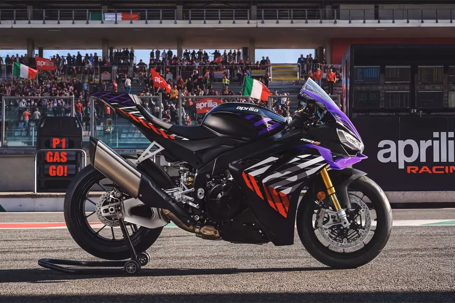 Foto 002 Aprilia Tuono V4 Factory 2026