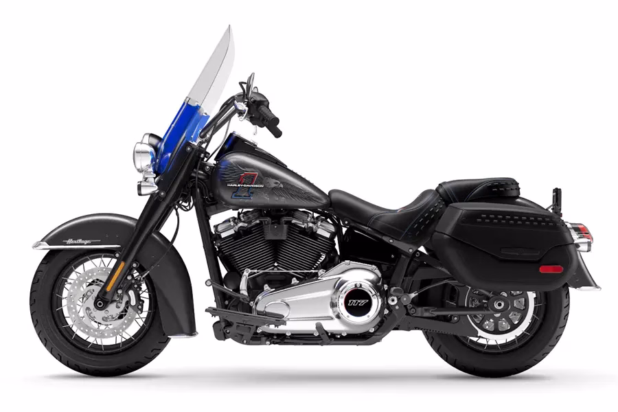 Foto 003 Harley-Davidson Heritage Classic Liberty Edition
