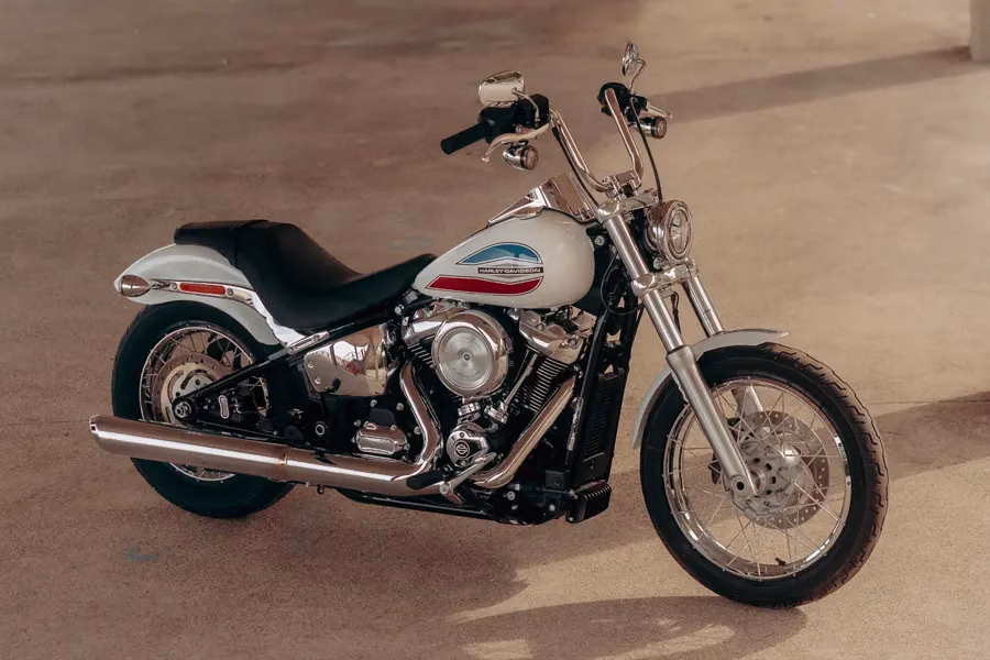 Foto 006 Harley-Davidson Super Glide