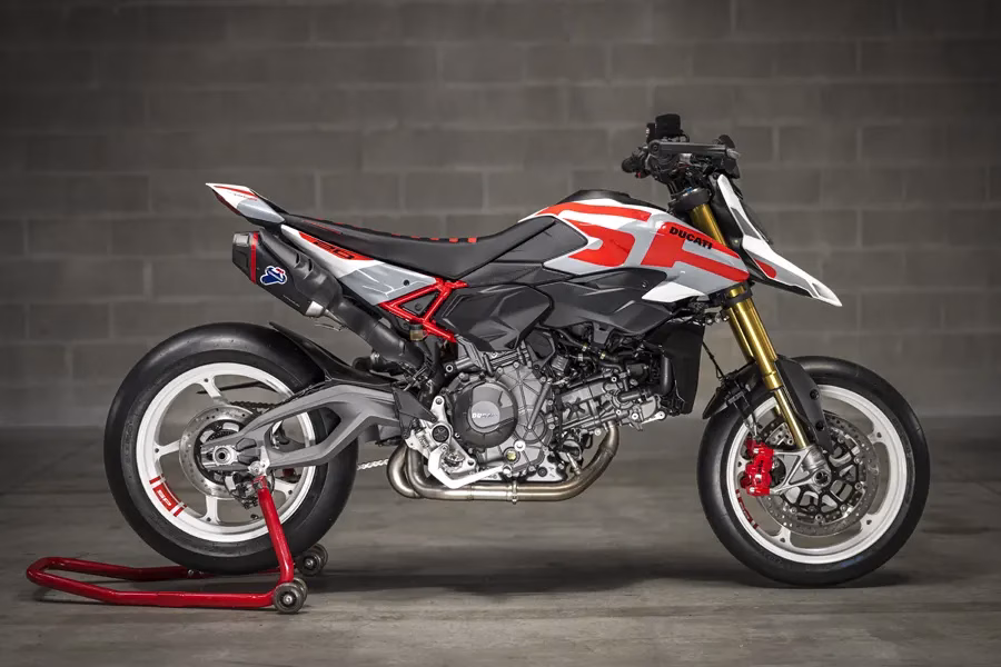Foto 010 Ducati Hypermotard V2 SP