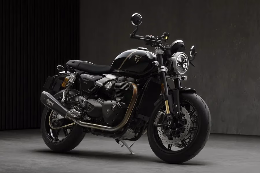 Foto 010 Triumph Speed Twin 1200 TFC